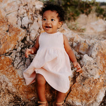 Load image into Gallery viewer, petal